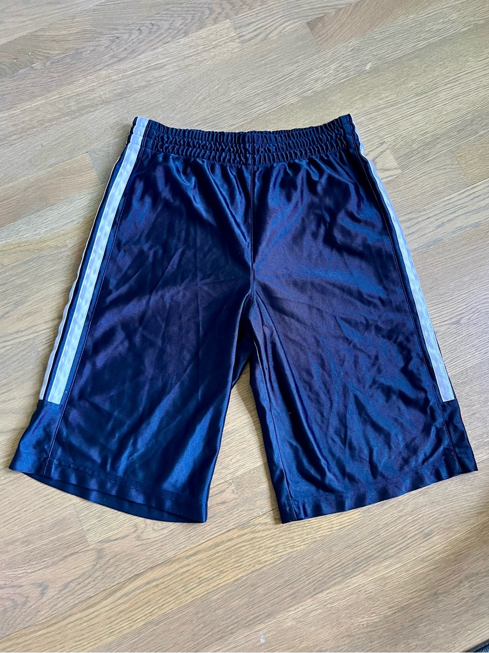 Boys Navt Blue Athletic Shorts with White Side Stripes. Size XL (14/16).